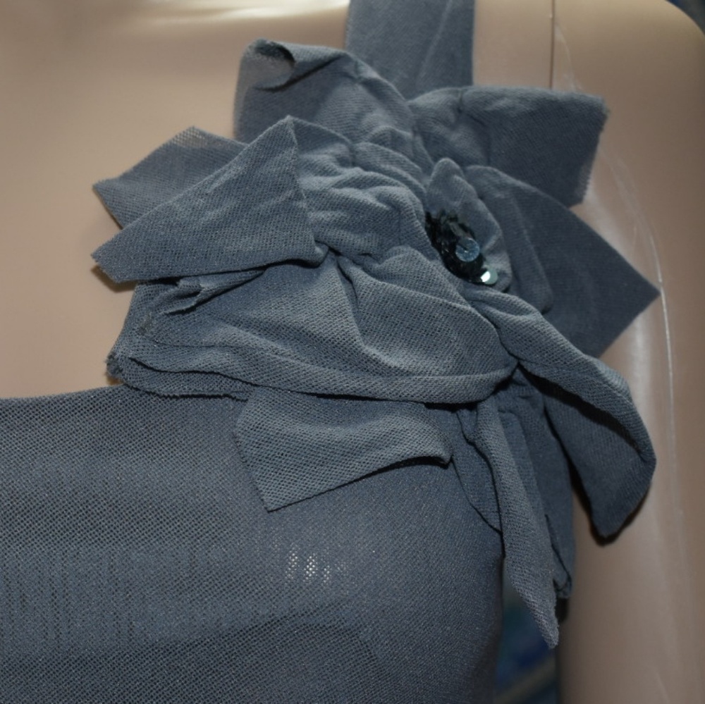 Top - Picture 4 of 5